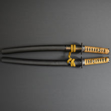 Load image into Gallery viewer, Authentic JAPANESE SAMURAI KATANA SWORD WAKIZASHI JYUMYO 寿命 signed w/NBTHK TOKUBETSU KICHO PAPER x2 w/KOSHIRAE ANTIQUE