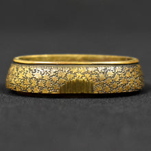 Load image into Gallery viewer, Authentic JAPANESE SAMURAI KATANA SWORD TANTO KANESHIGE 包重 w/NTHK CERTIFICATE ANTIQUE